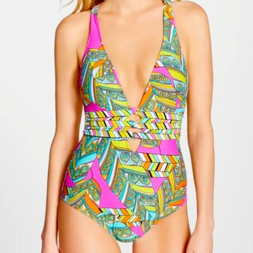 Trina Turk Tuvalu One Piece Swimsuit in Flamingo Size 6 Colorful Tropical